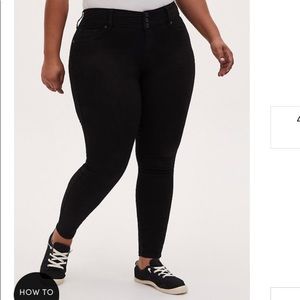NWT Torrid jegging